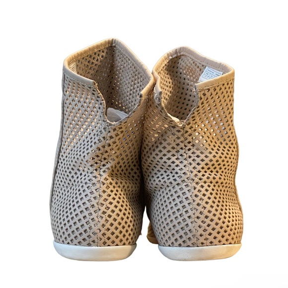 Flat Booties boots - Picture 4 of 6